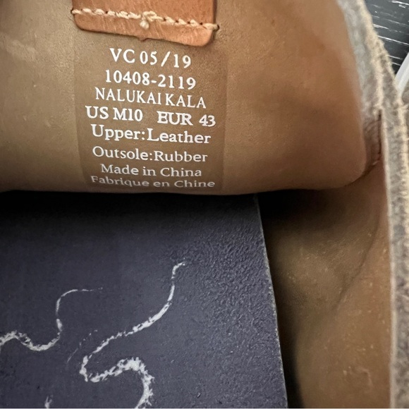 Men’s US Size 10 Olukai Sneakers Suede Leather Tan *NEW* w/TAGS - Picture 3 of 9